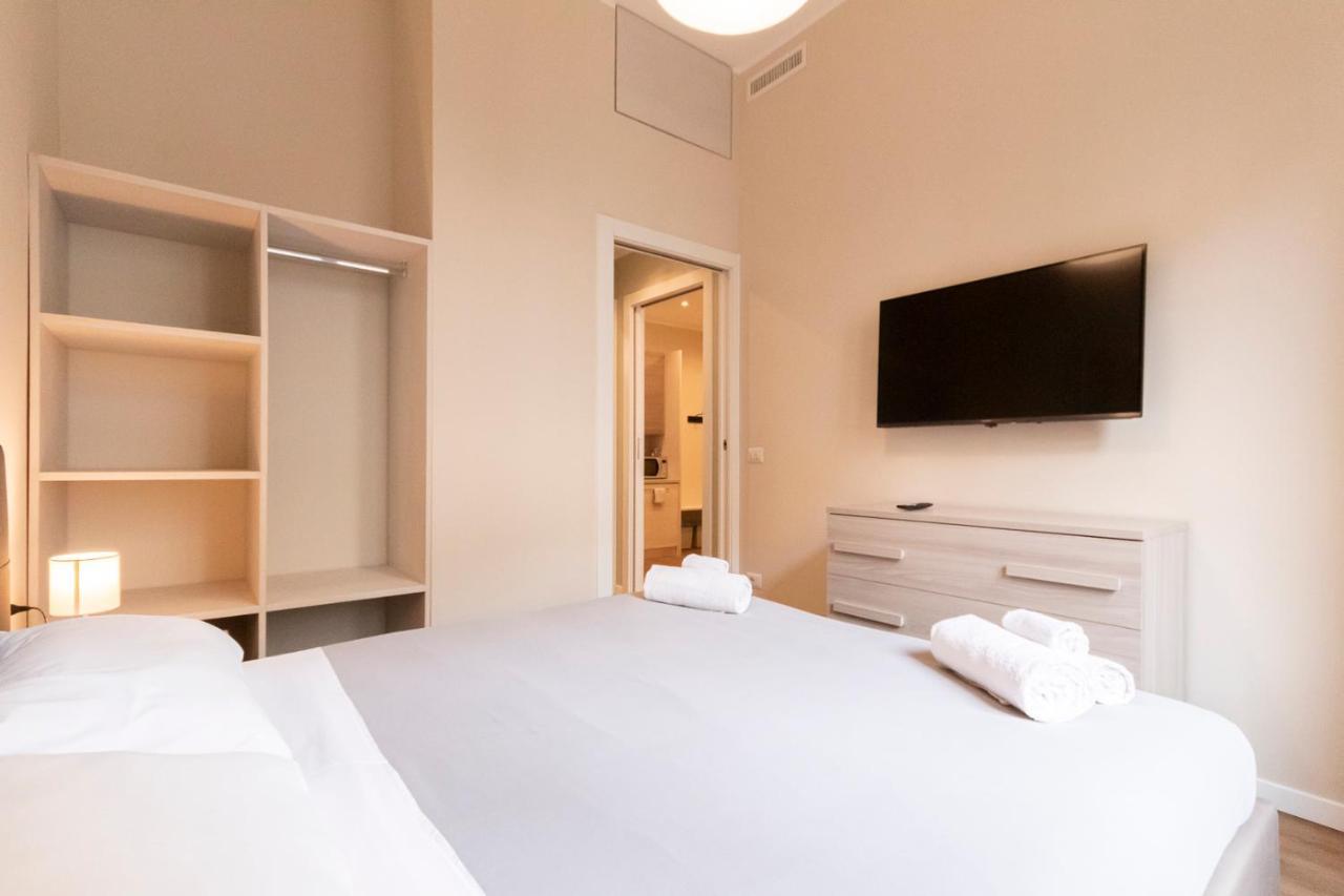 Missori Apartment 1 Милано Екстериор снимка
