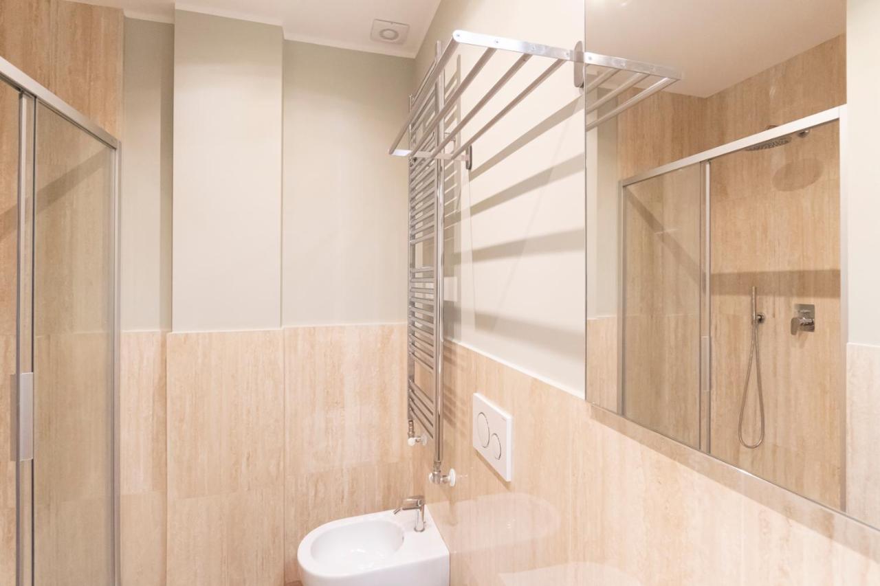 Missori Apartment 1 Милано Екстериор снимка